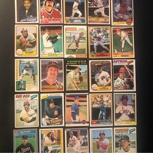 25 - 1970s & 80s Baseball Cards Tom Seaver Steve Carlton Mike Schmidt Luis Tiant